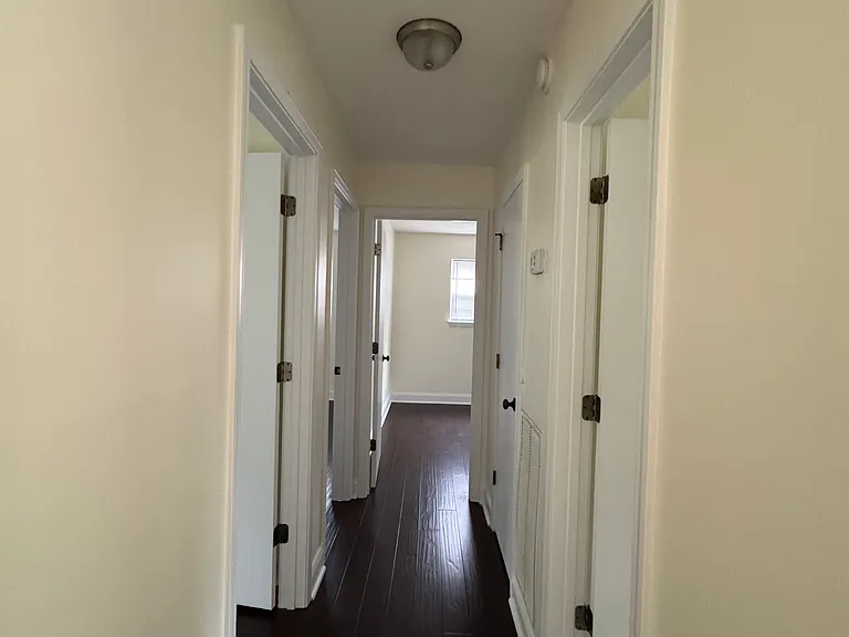 19 Elk Dr — Photo 2