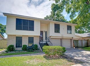 12810 Crystal Cove Dr, Houston, TX 77044