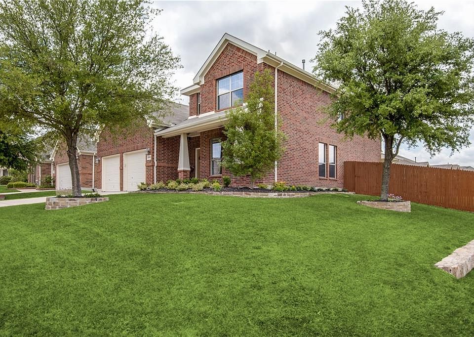 1st image of 5213 Balsam Dr