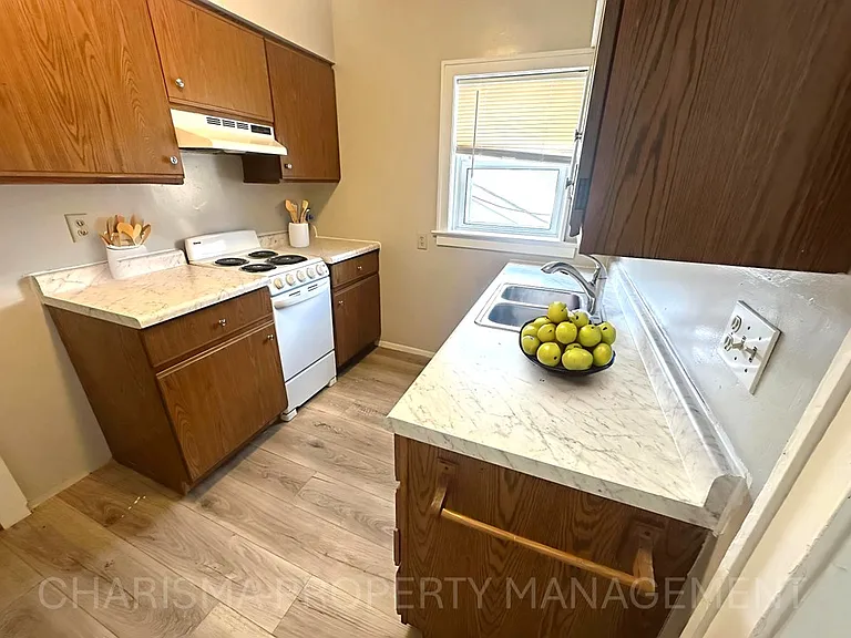 GEPC Properties Plex — Photo 12