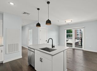 59 Auburn St #400, Brookline, MA 02446