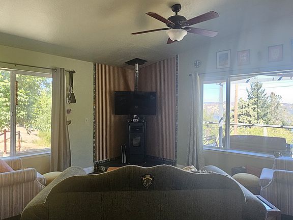 4th image of 3507 Meadow Wood Dr
