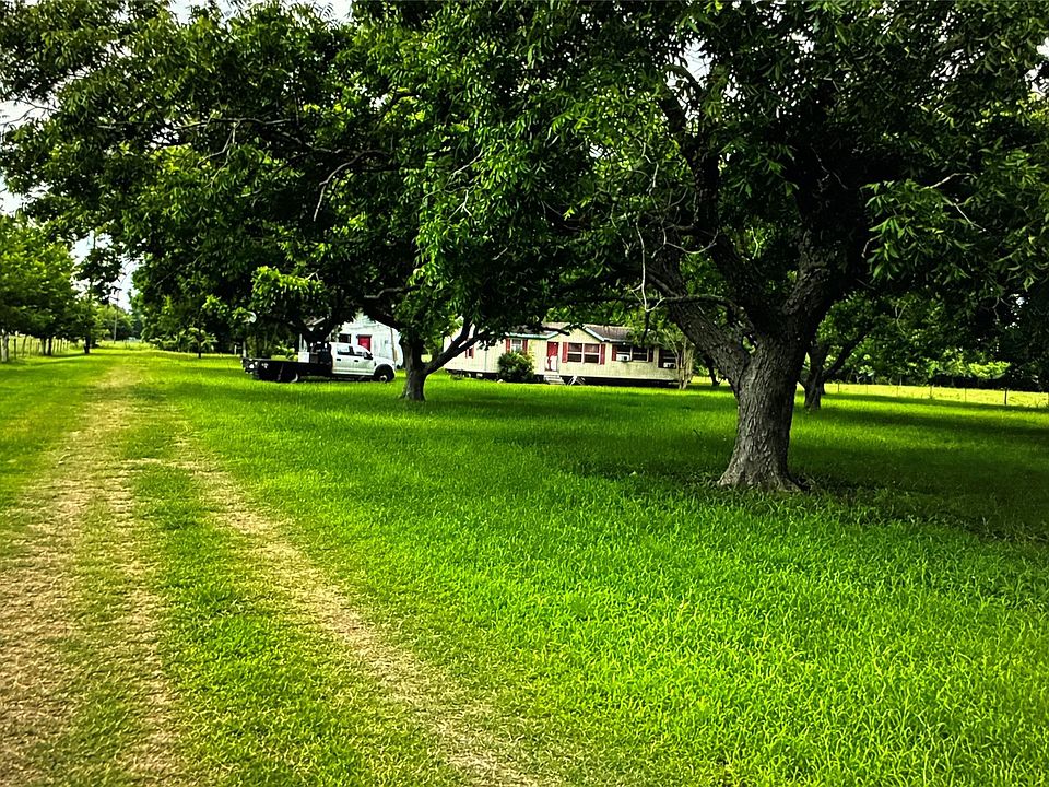 1st image of 11410 County Road 160 Rd