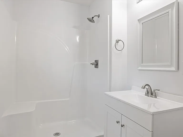 605 Hatcher Ln — Photo 13