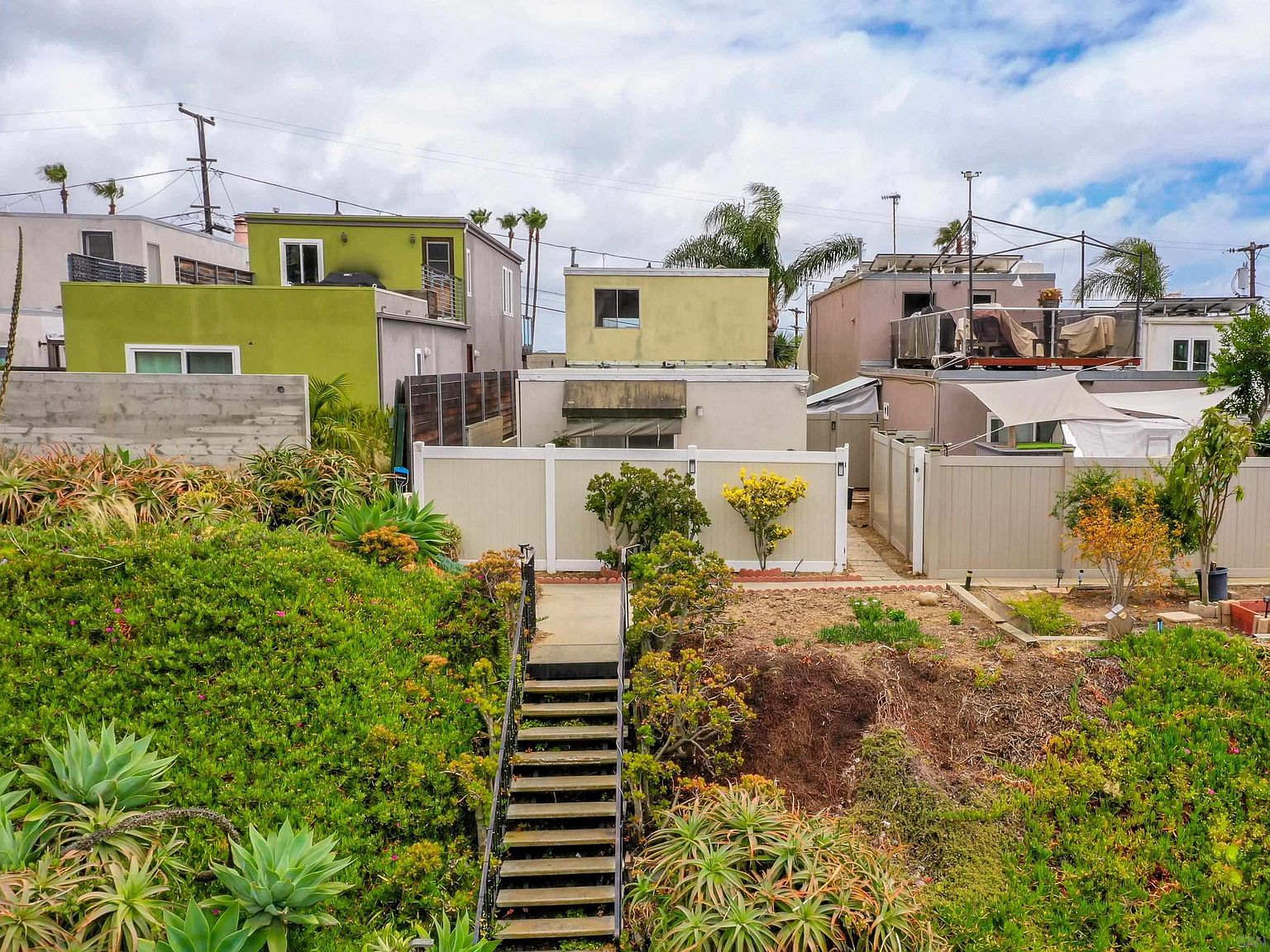 2337 Loring St, San Diego, CA 92109 Zillow