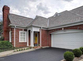 5934 Ashwood Bluff Dr, Louisville, KY 40207