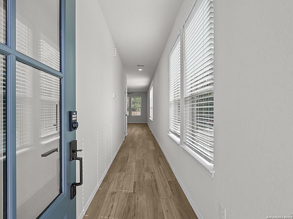 3rd image of 285 W Quill Dr Building 4