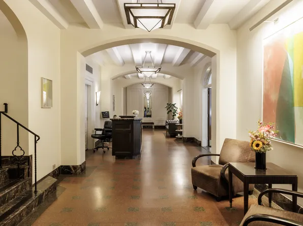 322 Central Park West image 14 of 15