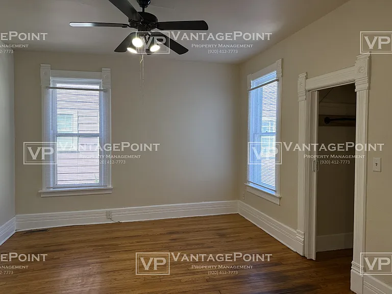 220 S Maple Ave — Photo 14
