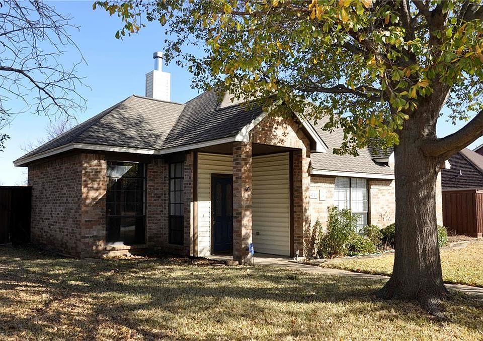 1st image of 4921 Meadow Vista Pl