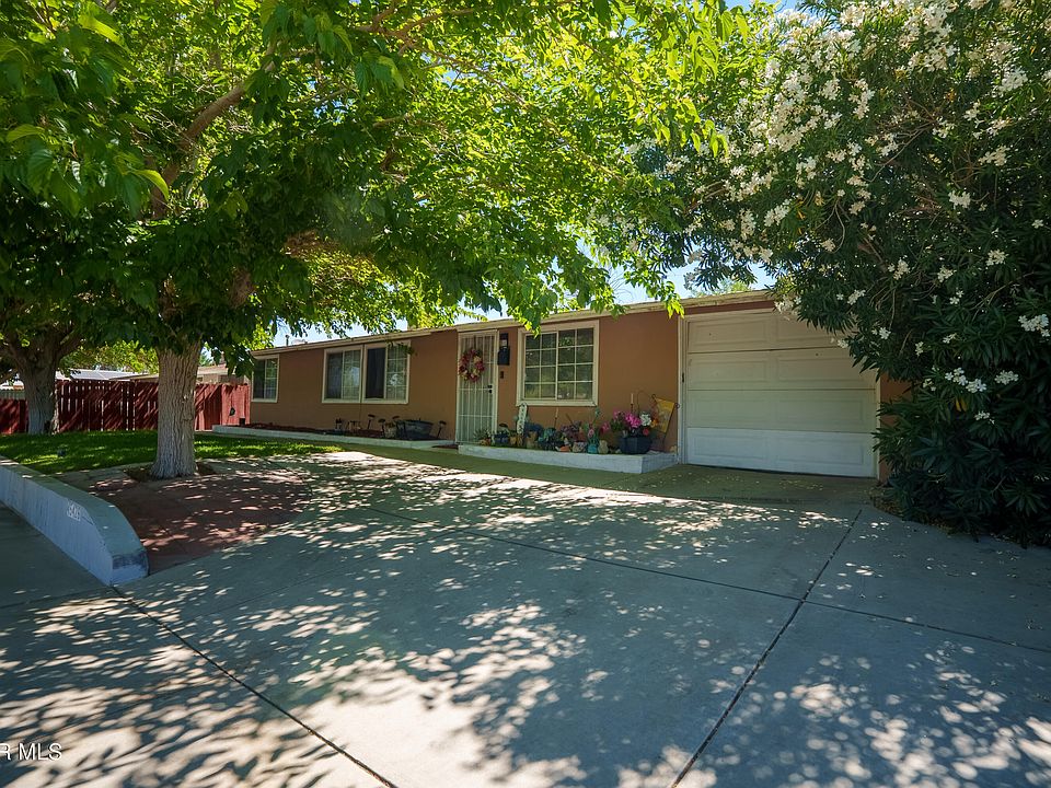 1st image of 45426 Genoa Ave