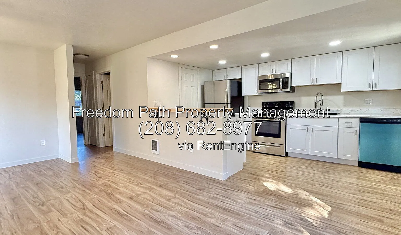 4 bed, 2.0 bath, 1725 sqft, $2,395 — Photo 4