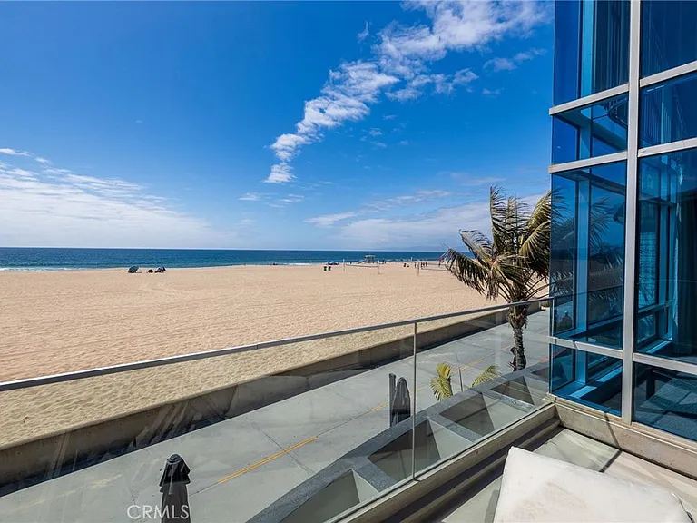 2024 The Strand — Photo 48