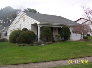 13 Twyford Ln, Manchester Township, NJ