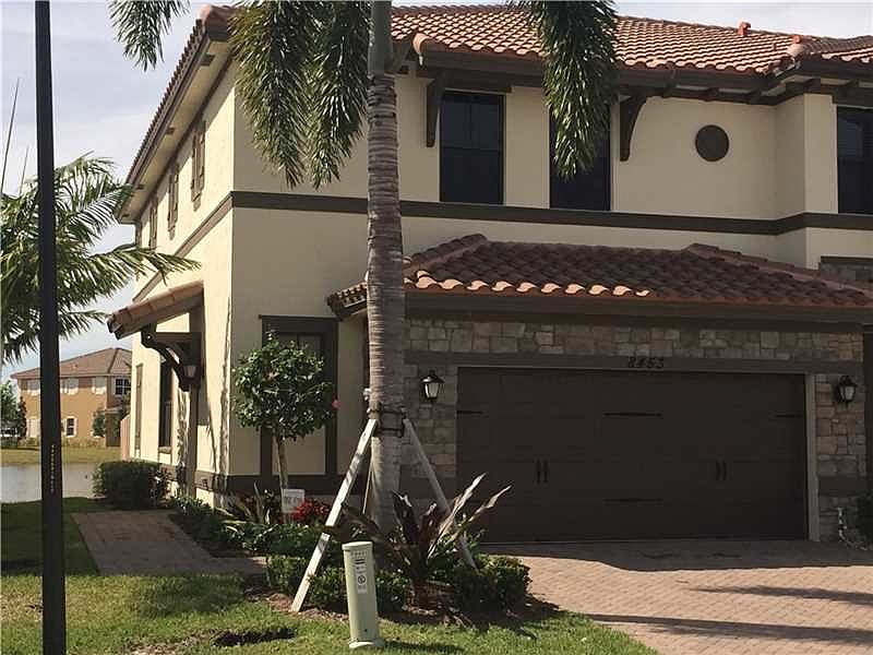 1st image of 8453 Lakeview Trl