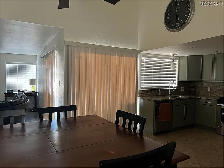 3956 Clear View Dr — Photo 54