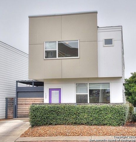 1st image of 127 E Dewey Pl