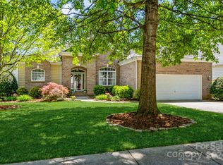 9723 Aragorn Ln NW, Charlotte, NC 28269
