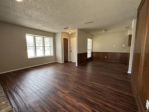 4th image of 1007 Southmoor Ave