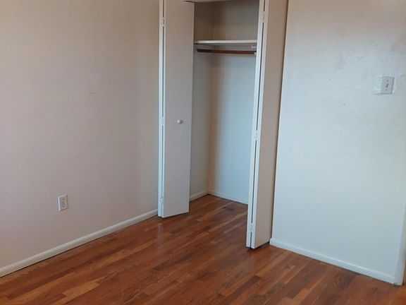 Call to see 314 677 7283 Delphirealty@gmail.com