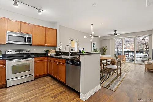 9019 E Panorama Cir Photo 1
