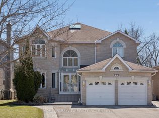 11 Sorrento Dr, Richmond Hill, ON