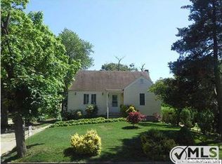 34 Manetta Pl, Lakewood, NJ