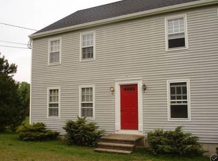 978 S Britain Rd SIDE A, Southbury, CT 06488