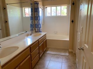 909 Lucena Ct, Davis, CA 95618