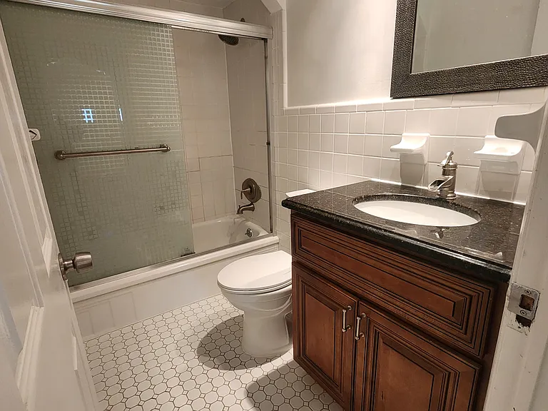 30066 Brentwood St — Photo 9
