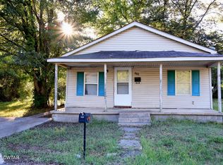 529 Thomas Ave, Dyersburg, TN 38024