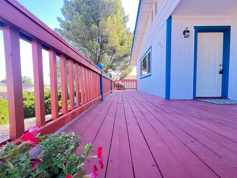 2065 S Cayuse Trl — Photo 9