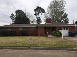 1938 W Parkview Ave, Duncan, OK 73533