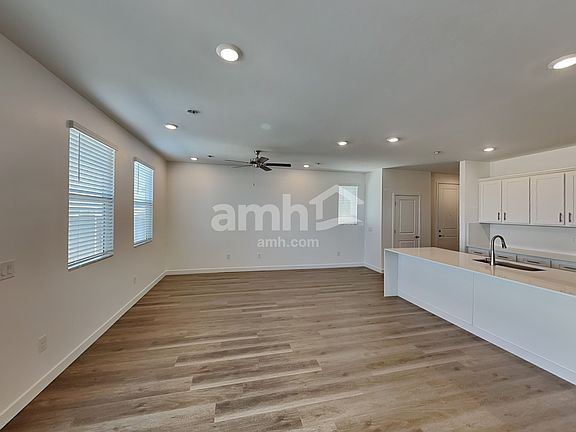 5th image of 9561 E Harkes Dr
