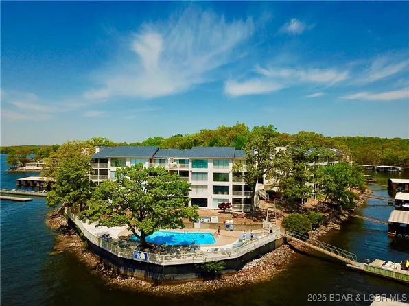 389 Barba Le Ln Unit 2E, Lake Ozark, MO 65049
