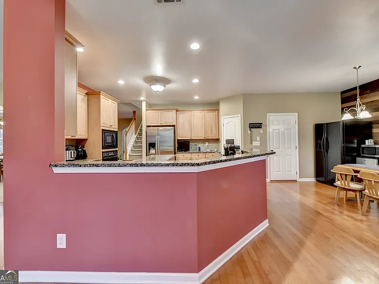 2213 Hamilton Mill Pkwy — Photo 27