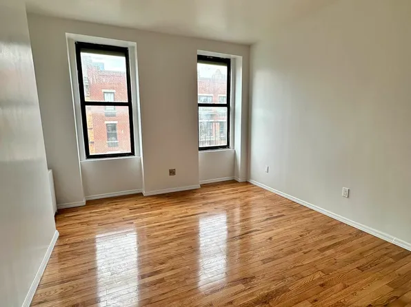 411 West 48th Street image 1 of 11