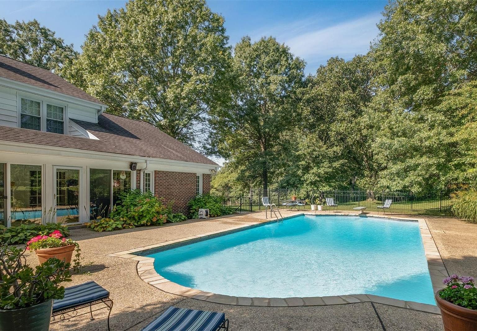 31 Villa Coublay Dr, Saint Louis, MO 63131 Zillow