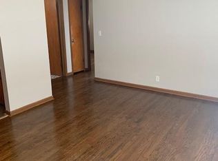 3060 W Fardale Ave APT 8, Milwaukee, WI 53221