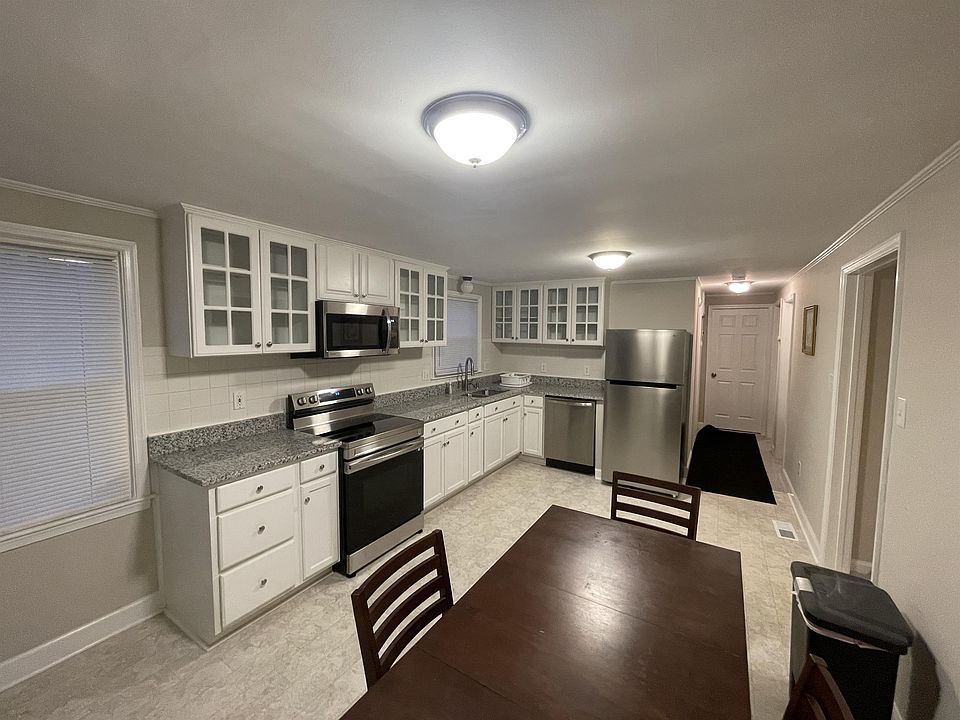 1st image of 240 Three Cedars Ln #4
