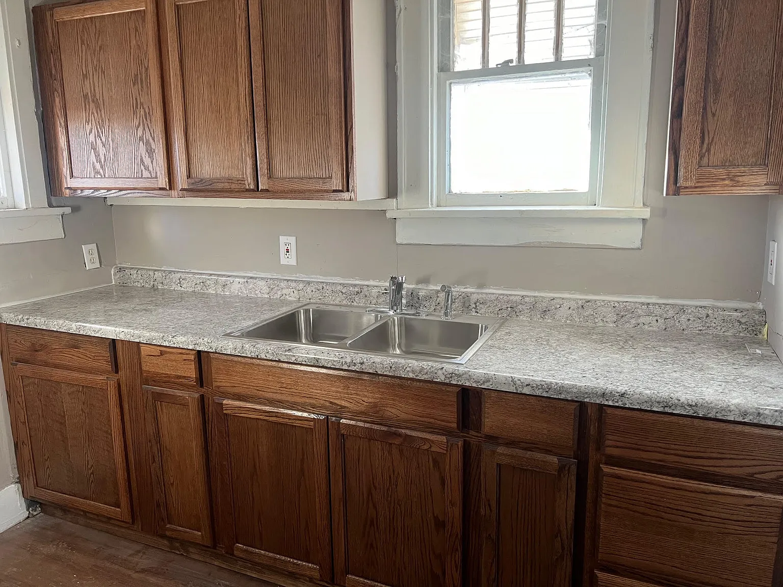 814 West McClure Avenue - 1 — Photo 3
