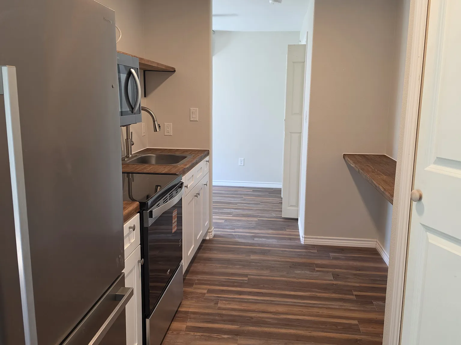 1 bed, 450 sqft, $475 — Photo 3