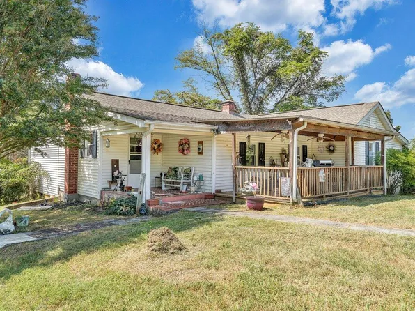 187 West Rd, Blue Ridge, VA 24064