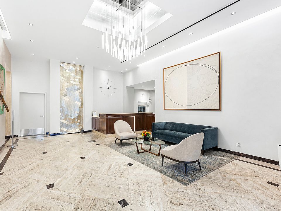 1st image of 159 W 53rd St APT 21D