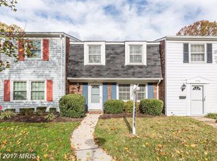 1752 Woodridge Ct, Crofton, MD 21114