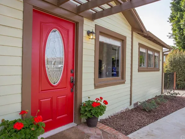203 E Fallbrook St, Fallbrook, CA 92028