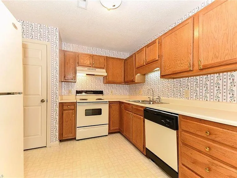 4212 Edith Ln #D — Photo 9
