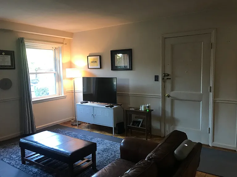 2605 Park Avenue — Photo 15