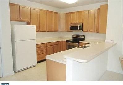5th image of 1207 Poplar St