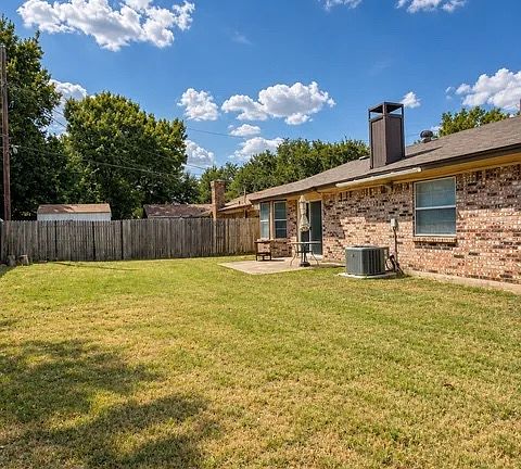 2nd image of 6432 Grasshopper Dr